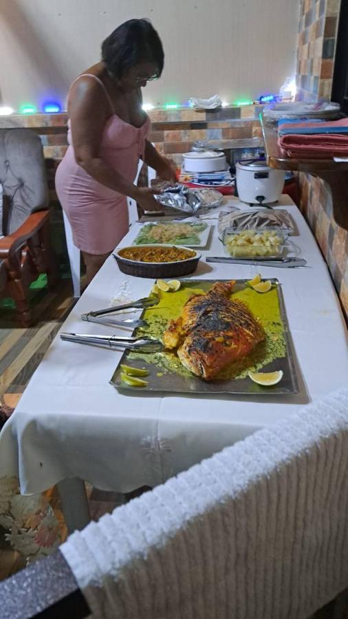 Appartamento Chez Benoit Self Catering Victoria Esterno foto